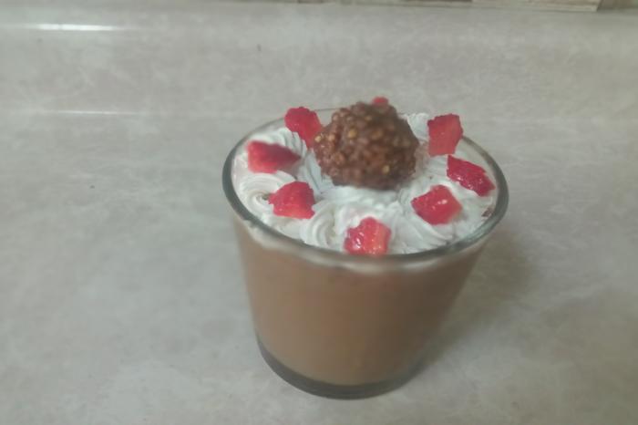 FLAN CON CREMA DE AVELLANA