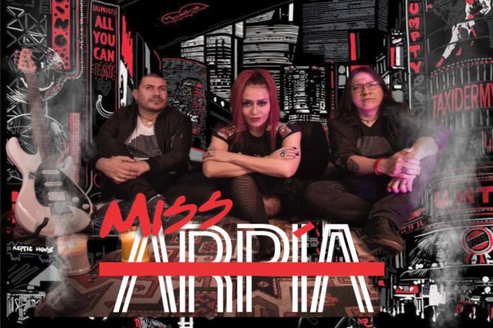 MISS ARPIA “PERSONAL JESUS”  cover de DEPECHE MODE​