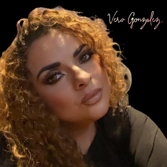 VERÓNICA GONZÁLEZ LA VOZ DEL SUR CIERRA EL 